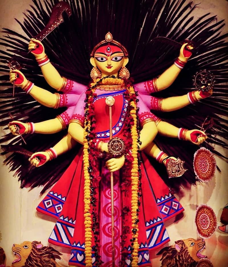 Participate In Durga Puja In Kolkata