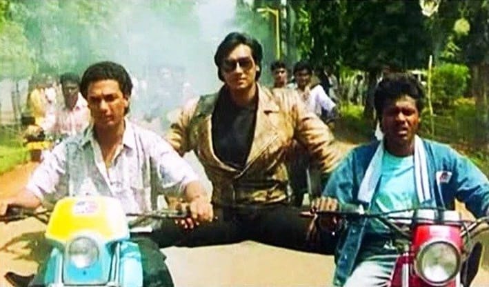 ajay devgn split on bike