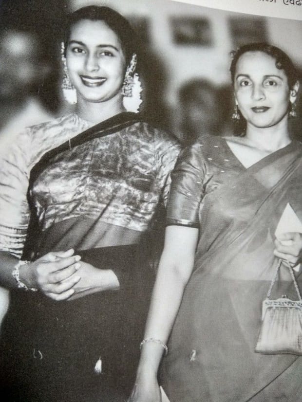 Nutan with mother Shobhana Samarth