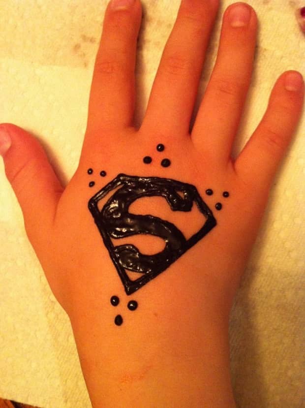 backhand mehendi design for kids