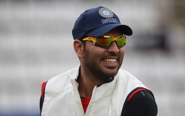 Yuvraj singh laughing