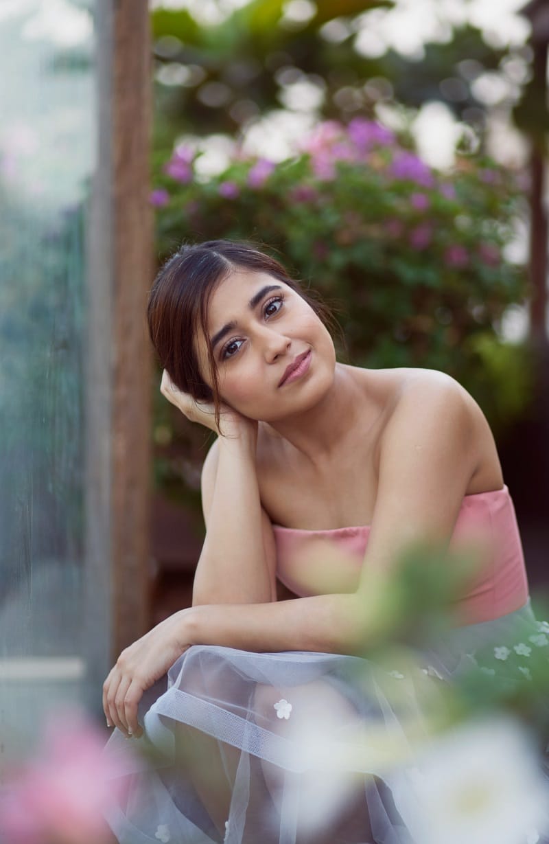 Shweta Tripathi photos