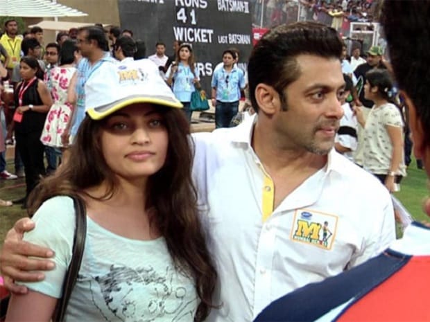 Sneha Ullal with salman khan