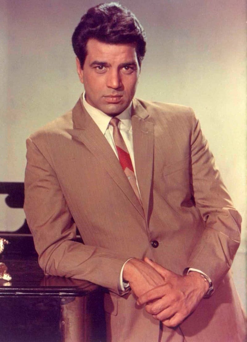 Actors first salary- Dharmendra