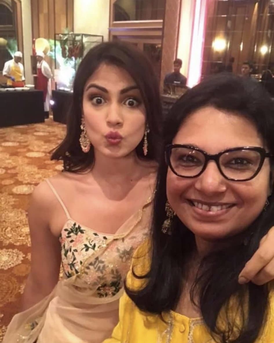 Rhea Chakraborty with mother Suhrita Das