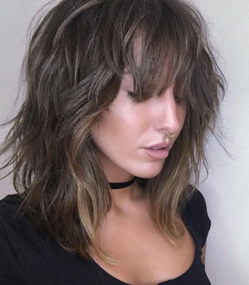 razored layers hairstyle for shoulder length hair