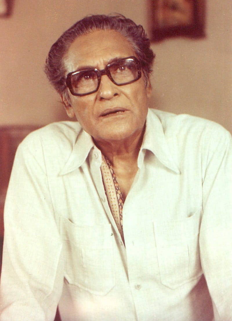 Ashok Kumar real name- Kumudlal Ganguly