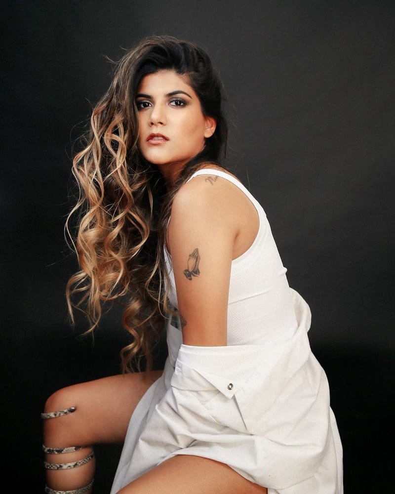 ananya birla net worth