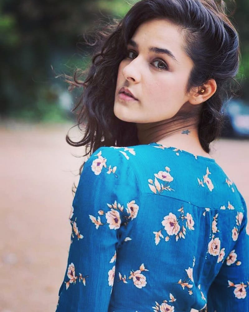 Angira Dhar Pictures
