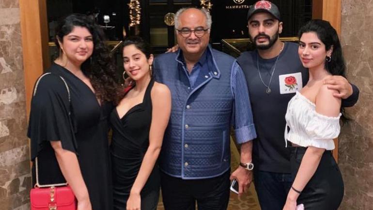 Anshula Janhvi Khushi Arjun Boney Kapoor