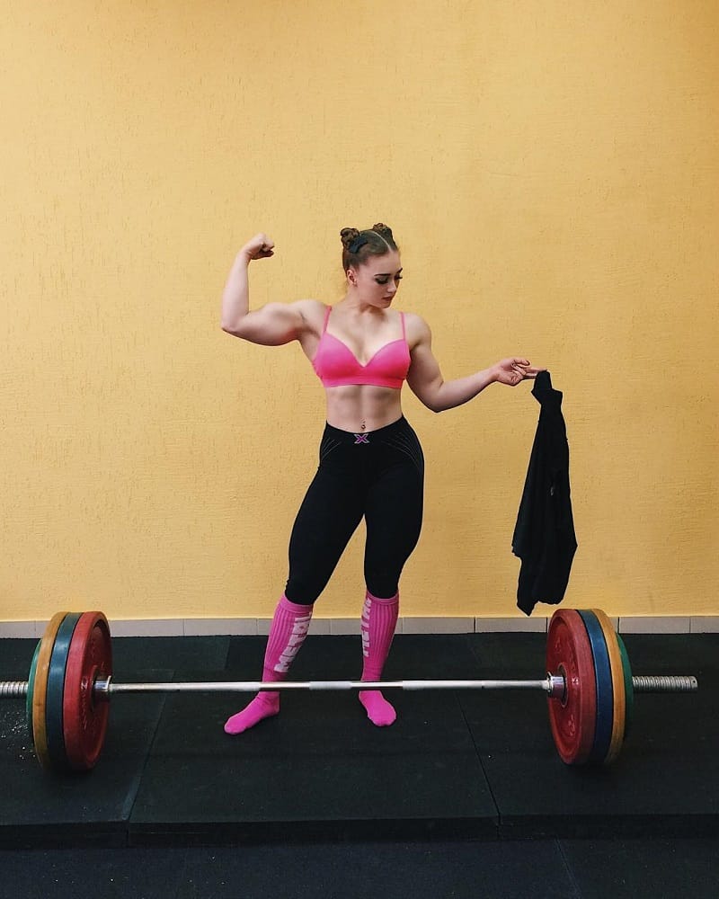 Meet Julia Vins The Cute Russian Bodybuilder Who Has Proved To Be Sexy While Being Strong