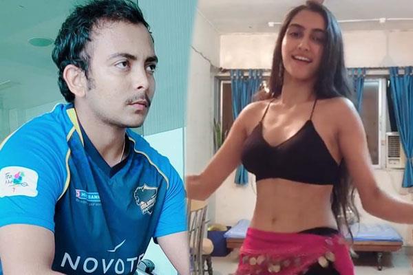 Prithvi Shaw - Prachi Singh