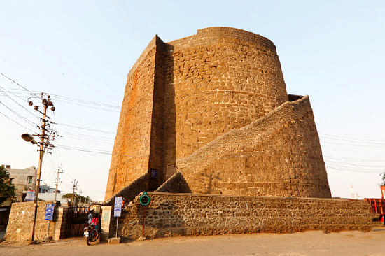 Uppali Buruz, Bijapur