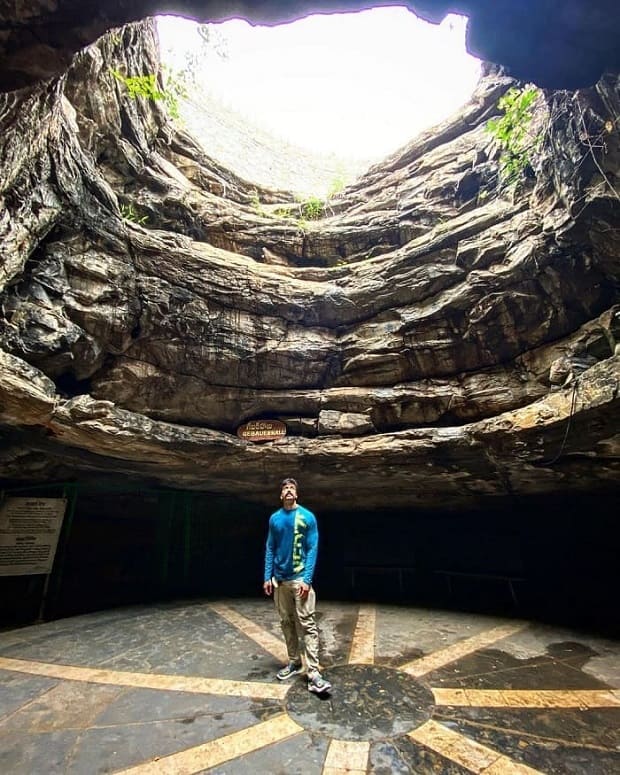 belum caves location