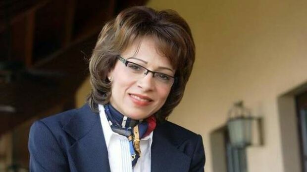 dr-manahel-thabet-is-a-very-successful-name-who-has-created-a-niche-for-herself-in-the-arab-country