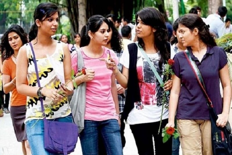 females students in indian college