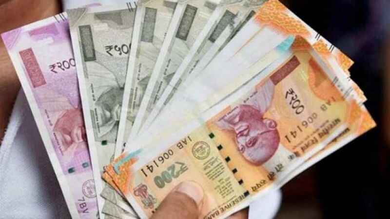 indian rupee cash (1)
