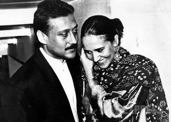 jackieshroff-wife-ayesha