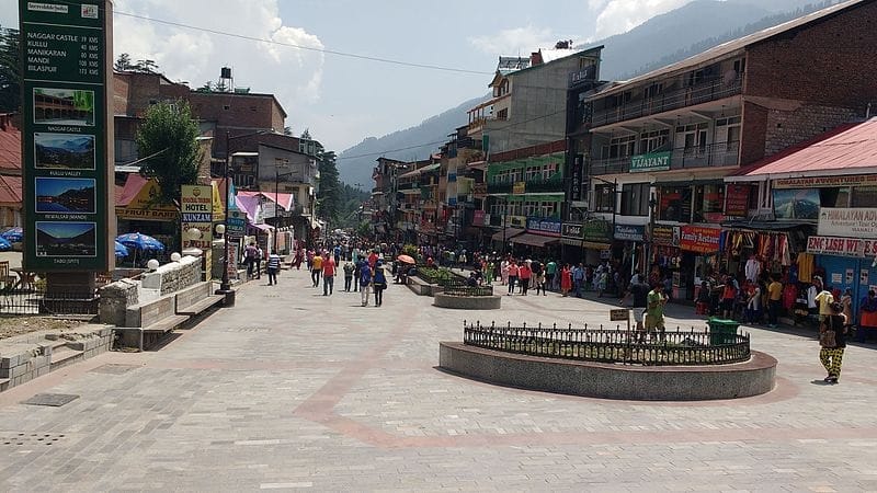 mall road Manali