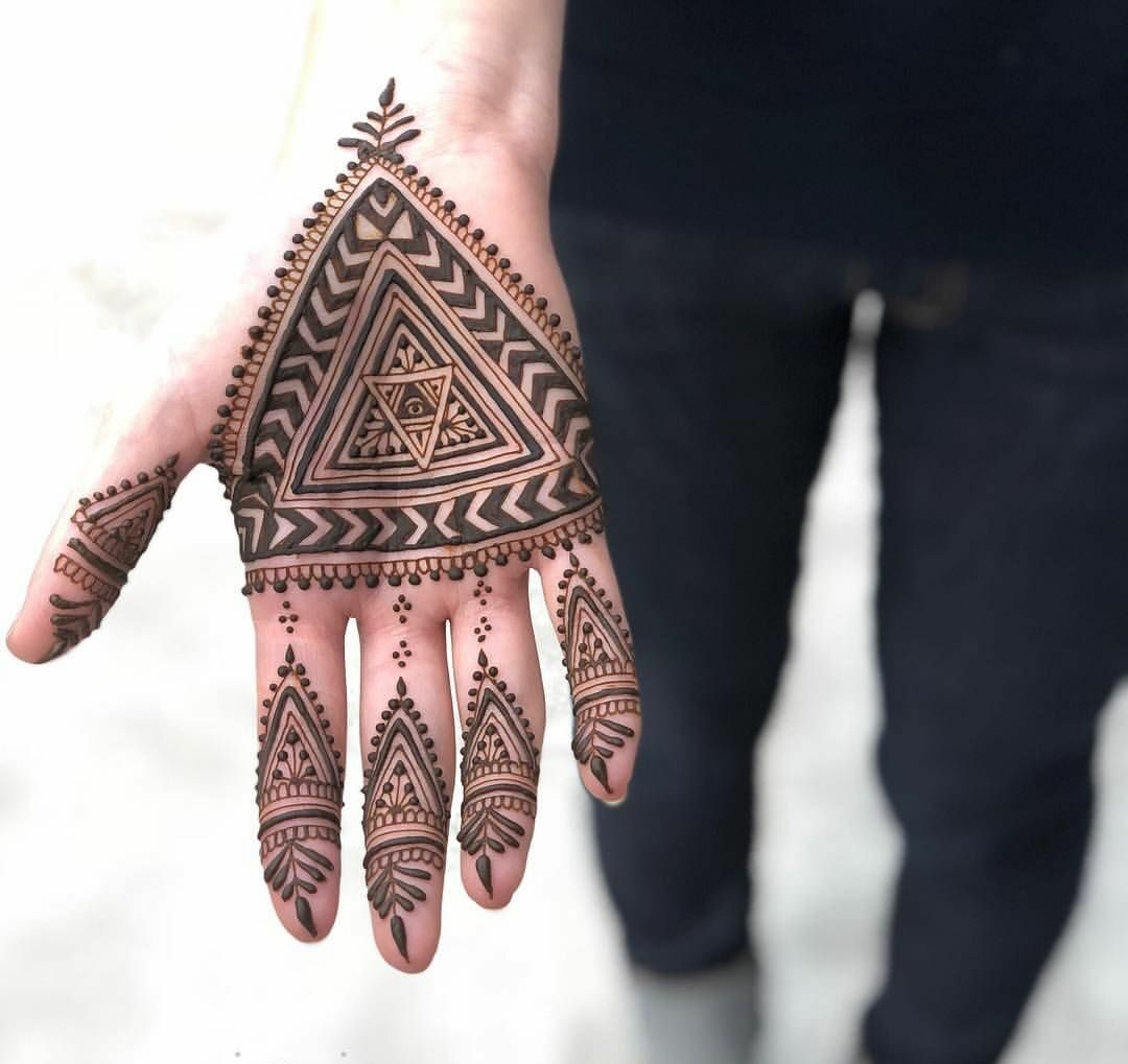 geometric mehndi