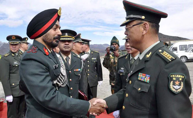 india-china-soldiers-meet