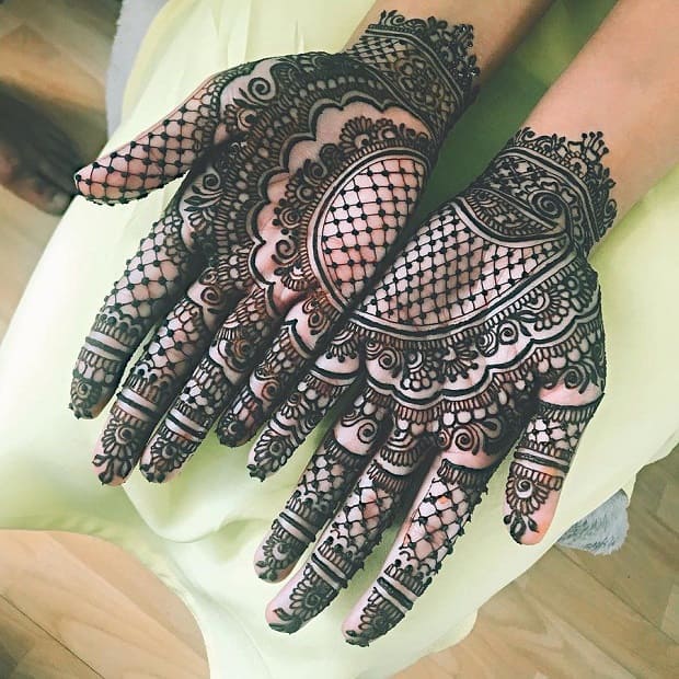 round mehndi design