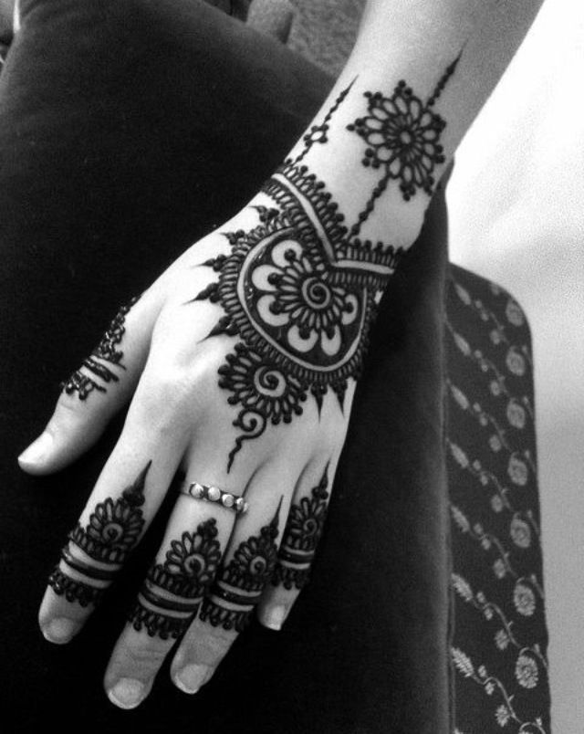 Turkish mehndi design