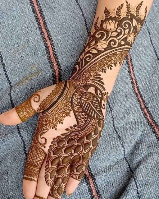Latest Mehndi Designs for Eid ul-Fitr 2023: Indian Mehendi Patterns & Henna  Designs To Apply on Front and Back Hand Ahead of Eid Celebrations (Watch  Tutorial Videos) | 🙏🏻 LatestLY