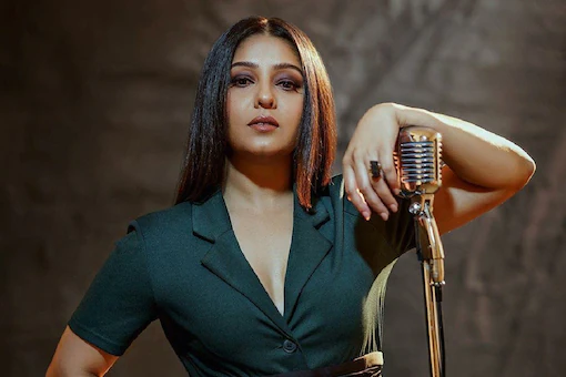 Indian Female Singers - Sunidhi Chauhan