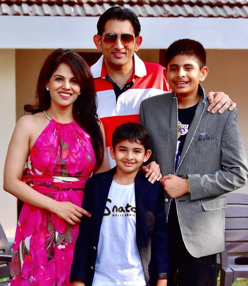 namita thapar husband and son