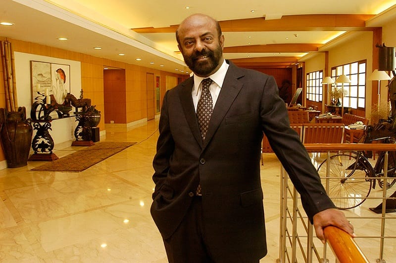 shiv nadar net worth