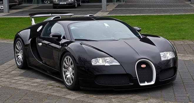 expensive cars owned by Shah Rukh Khan - Bugatti Veyron