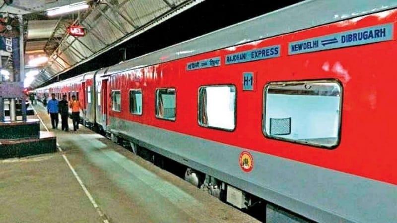 indian railway Red coaches