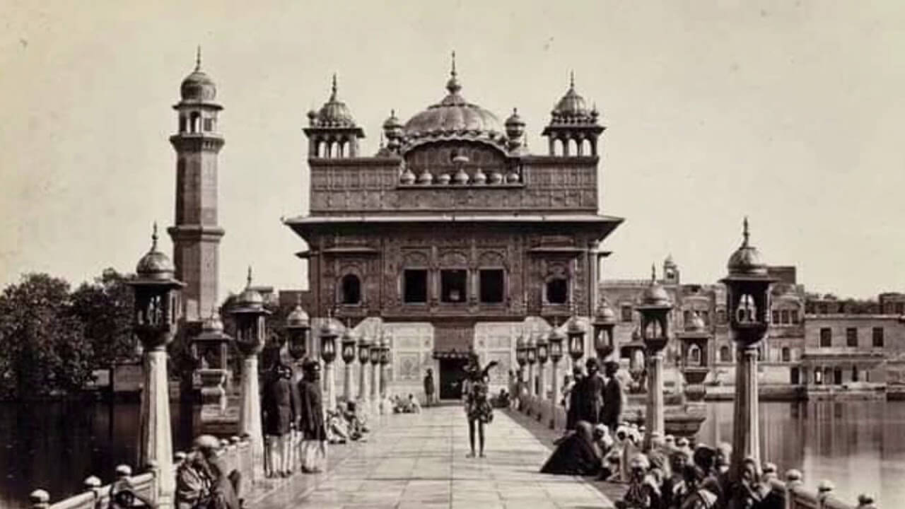 old golden temple construction
