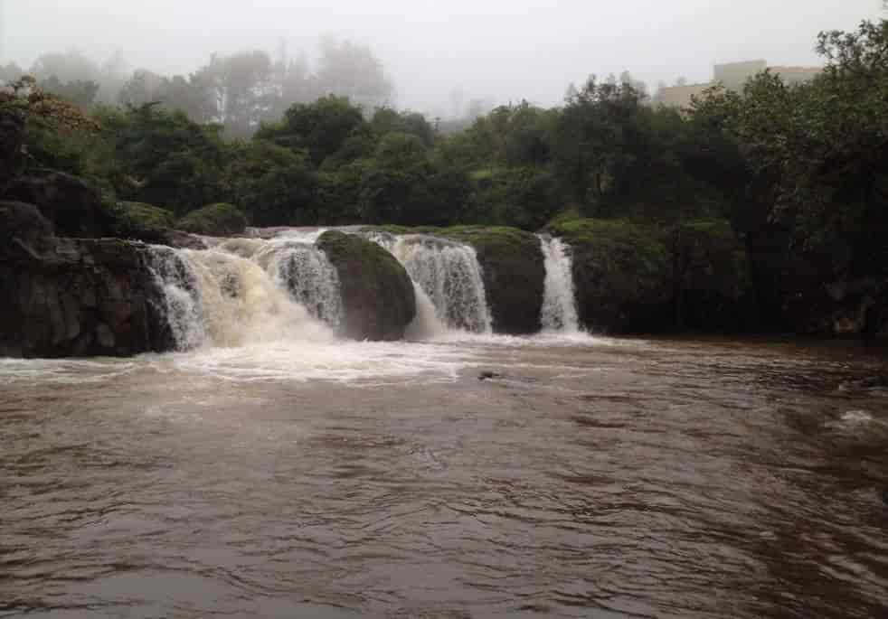 bhilar-water-fall-point-panchgani-tourist-attraction