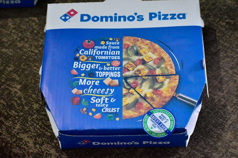domino's pizza box