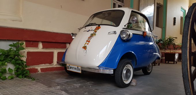 Jyotiraditya Scindia has a BMW Isetta