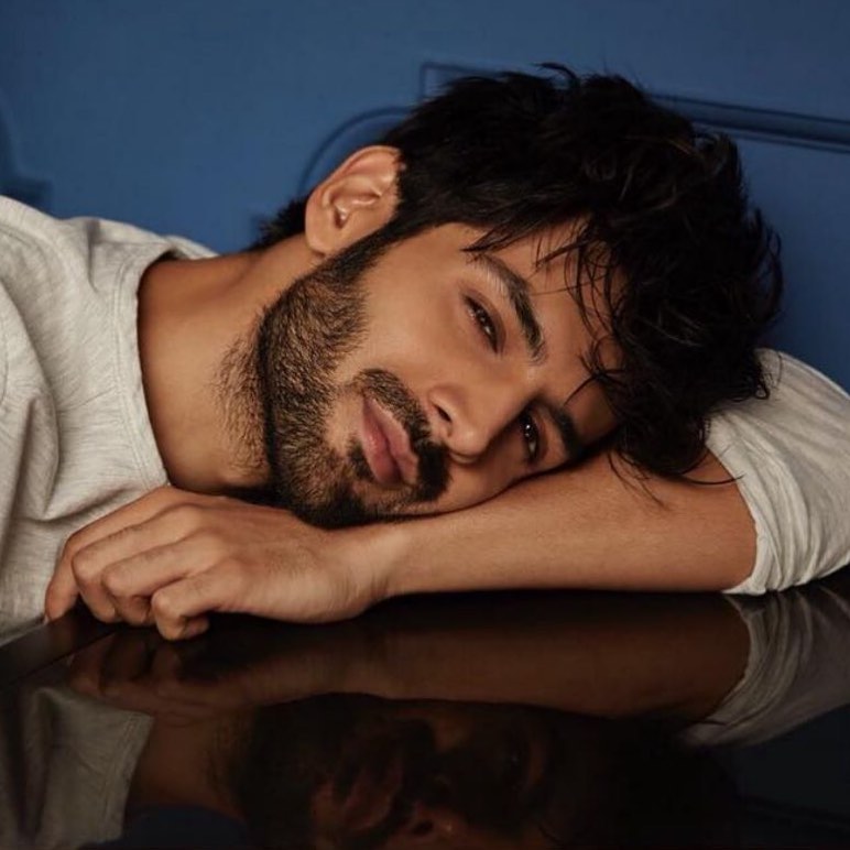 Kartik Aaryan photos