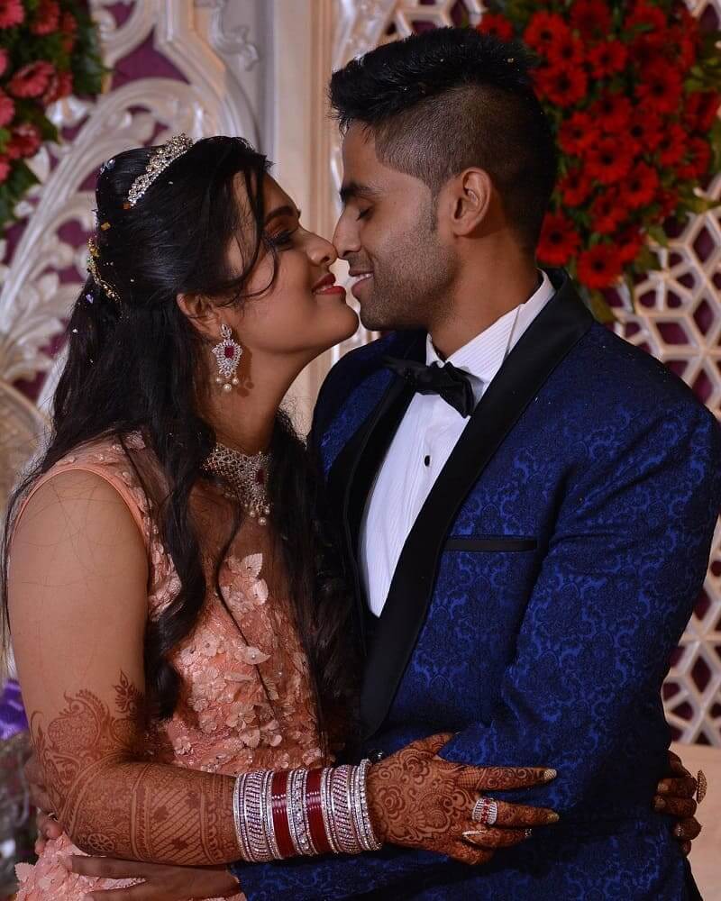 suryakumar yadav and devisha shetty