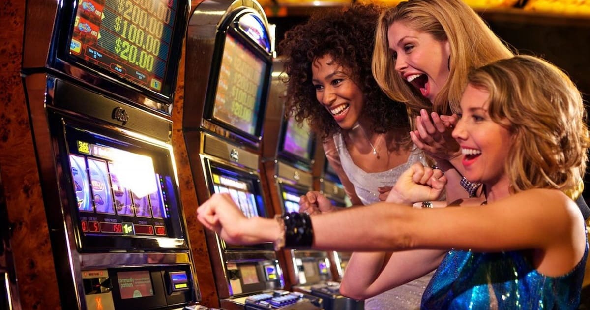 benefits of playing online slots