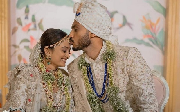 Axar and Meha Patel wedding pics