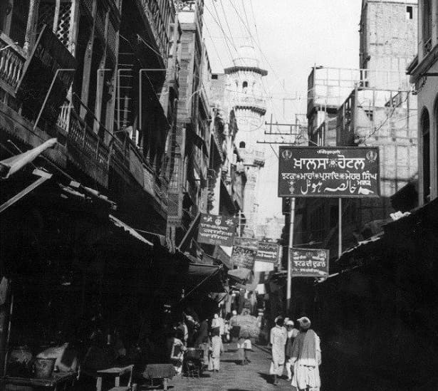 In the 1940s, the pre-partition signs in Peshawar