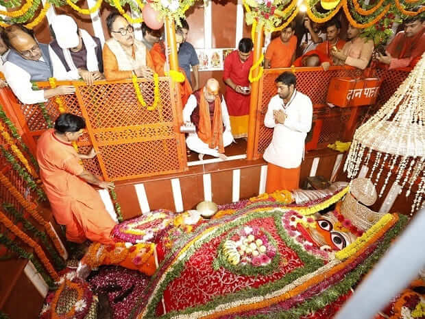 Lete Hanuman Mandir, Allahabad