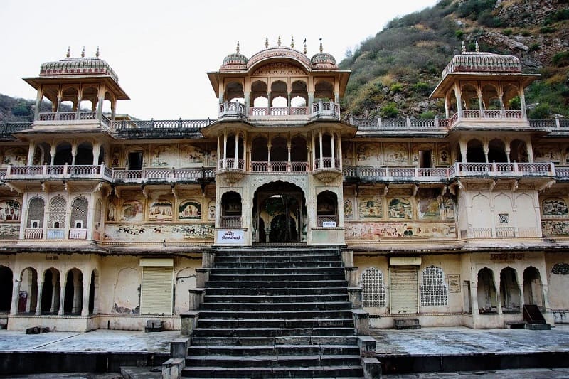 khole-ke-hanuman-ji-temple