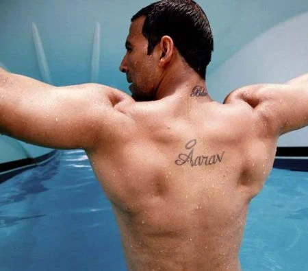 Akshay-Kumar-tattooed-his-son-Aaravs-Name