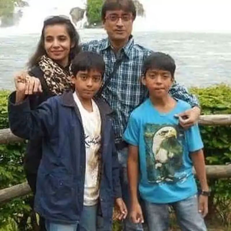 amit bhatt sons