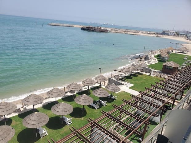 Spend a Day at Al Kout Beach Resort (1)