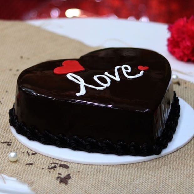 heart-shaped chocolate love cake