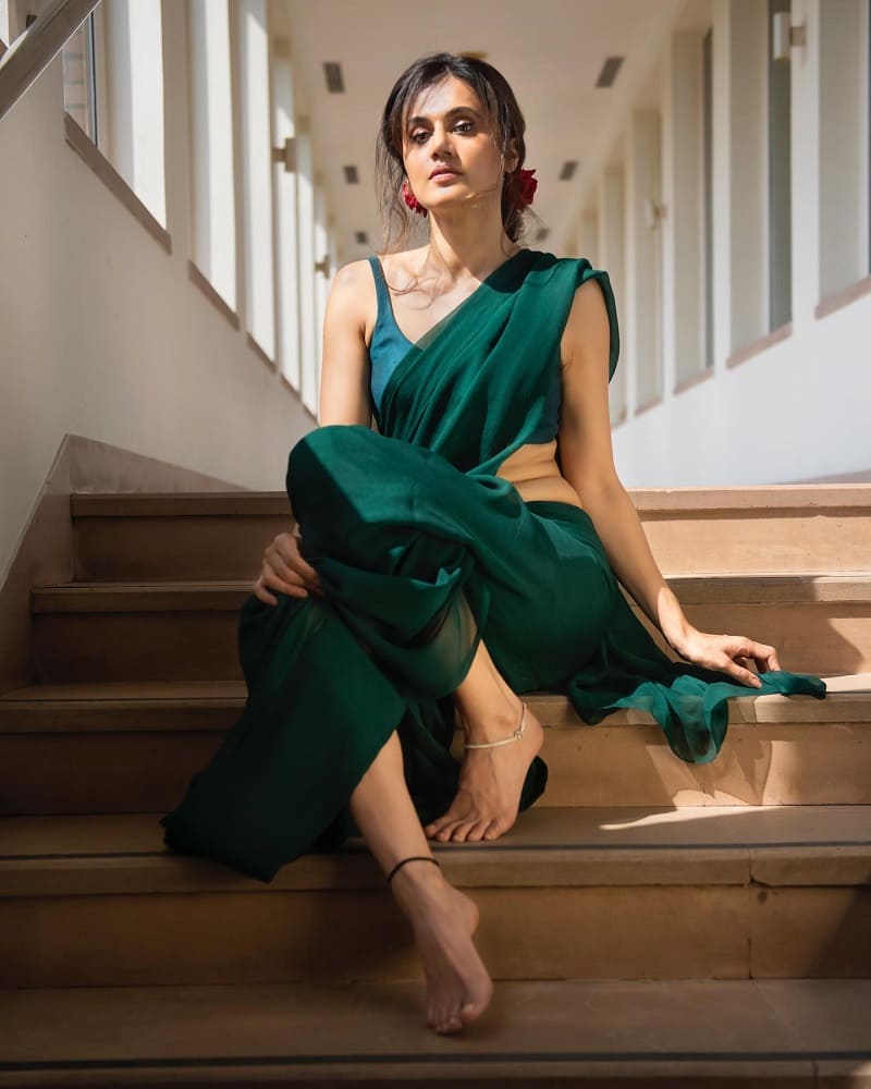 Taapsee Pannu in saree