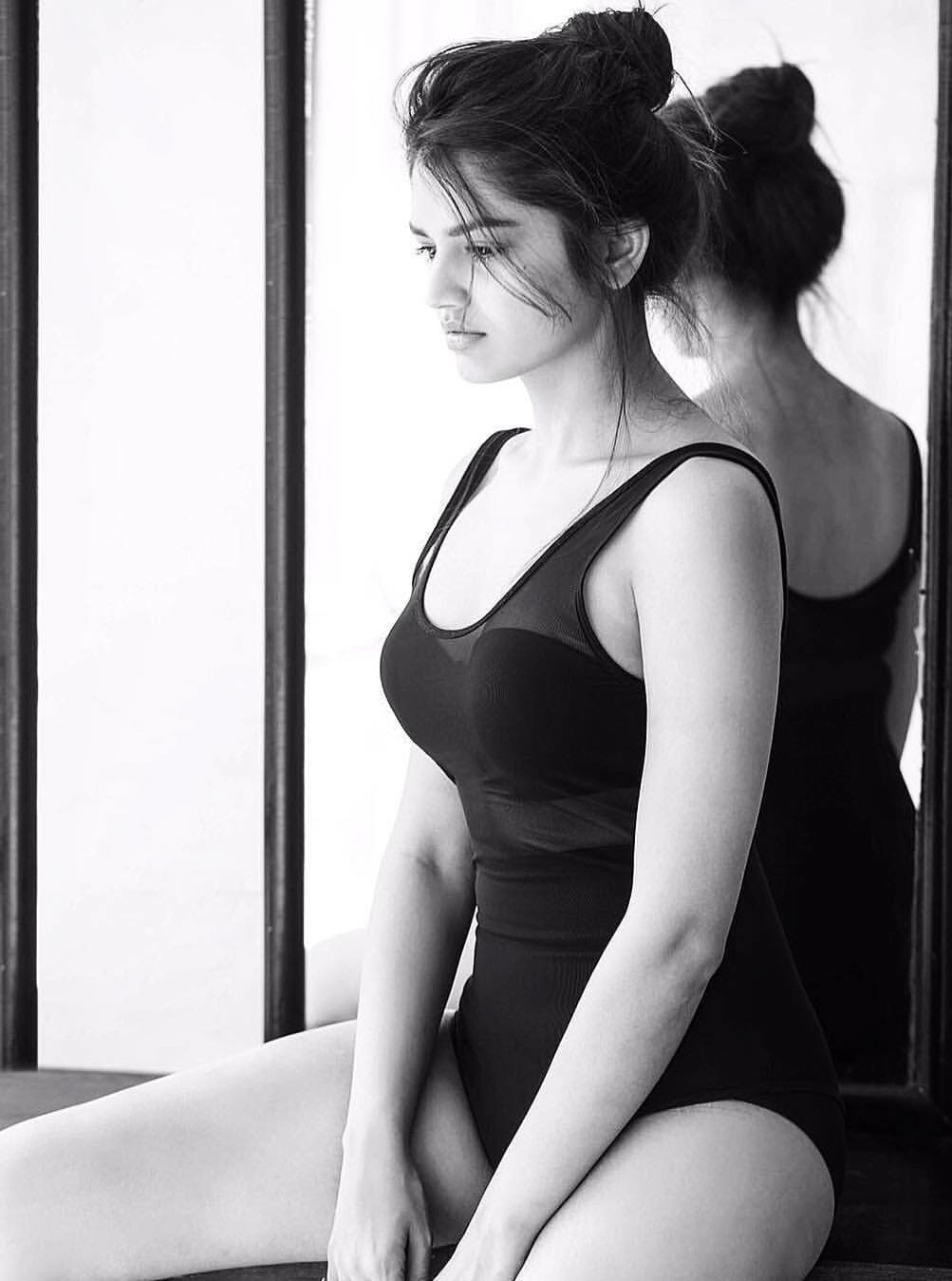 Tara Alisha Berry Photos